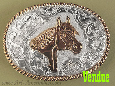 Cette boucle de ceinture américaine Western Country représente une tête de cheval