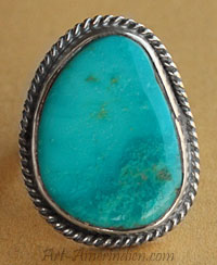 Bague tribale amérindienne Navajo en argent massif et turquoise taille 50.