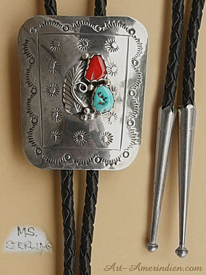 Bolotie ou bolo tie navajo, bijou amérindien south western country signé MS