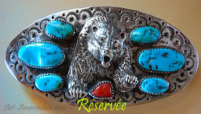 Boucle de ceinture americaine, cette boucle de ceinture Navajo est en argent, turquoise et corail.