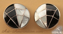 Boucles d'oreilles amérindiennes zuni en argent, onyx, m.o.p.