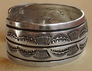 American Indian Native jewelry, this Navajo bracelet is hallmarked JL by a Navajo silversmith