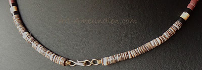 Fermoir en argent du collier amérindien en perles eishi