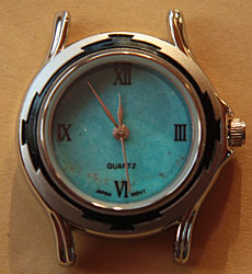 Boitier de montre pour montre amérindienne navajo Hopi ou Zuni, mouvement à quartz, cadran en turquoise, marquée genuine kingman Turquoise