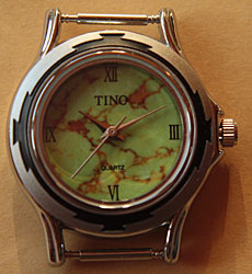 Boitier ou mouvement de montre amérindienne Hopi Navajo ou Zuni, marqué Genuine Kingman Turquoise, mouvement quartz à piles