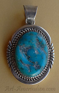 Pendentif Navajo argent et gemme naturelle de turquoise sleeping-Beauty 