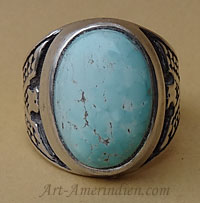 Bague chevalière Navajo en argent avec turquoise bleu-clair matrices blanches