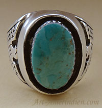 Chevalière amérindienne Navajo en argent massif avec turquoise ovale sertie en shadow box