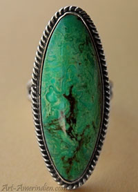 Bague amerindienne en argent et turquoise rare Candelaria Mine, bijou tribal amérindien navajo