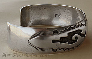 Old Pawn Sterling silver overlay Navajo bracelet hallmarked Tommy Singer
