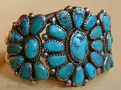 Very old Navajo Indian Native american cluster bracelet with 29 serrated turquoises signed W Chee.